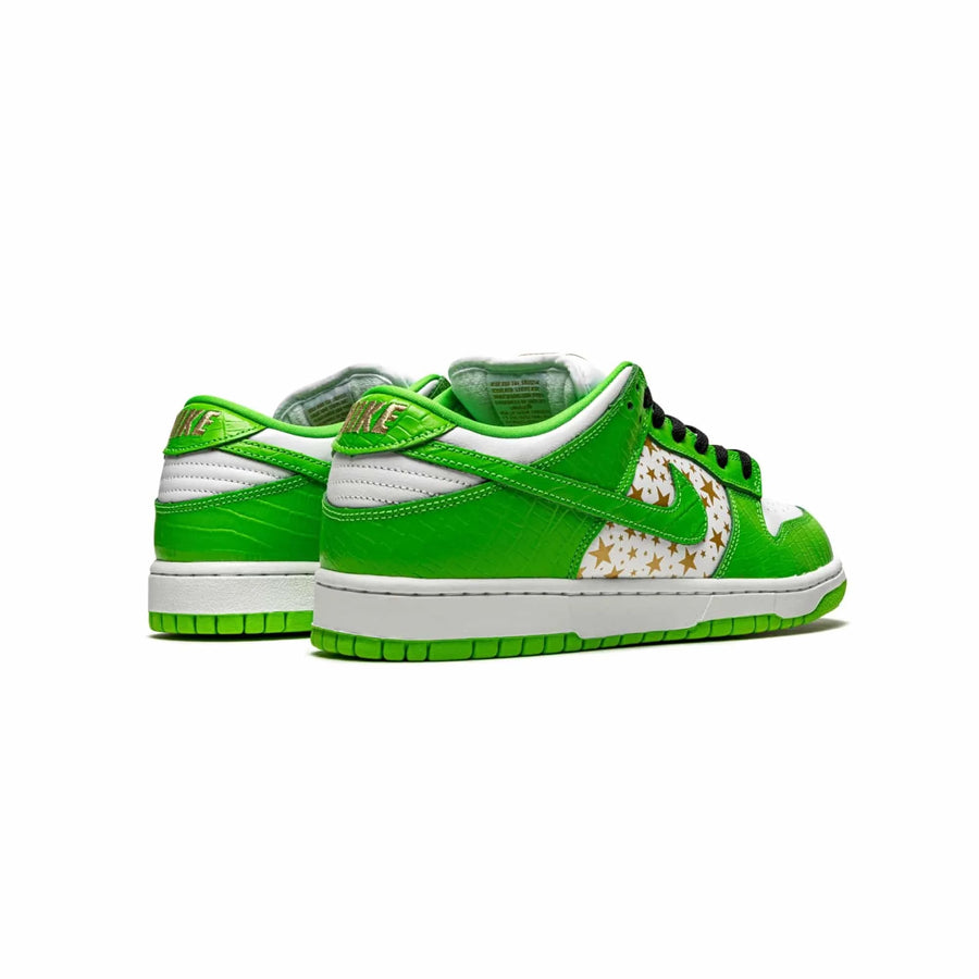 Nike SB Dunk Low Supreme Stars Mean Green (2021) - ABco