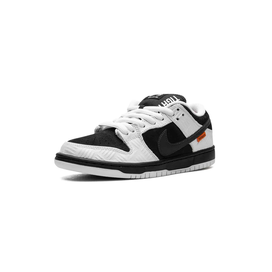 Nike SB Dunk Low TIGHTBOOTH - ABco